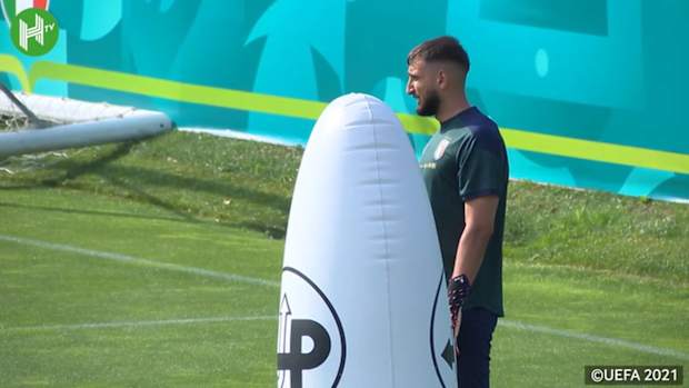 Italy players train before facing Turkey in Euro opener