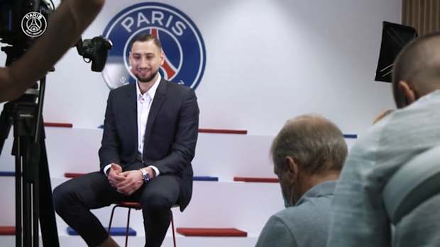 Behind the scenes: Gianluigi Donnarumma joins PSG
