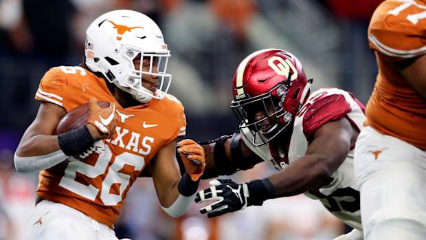 Texas vs Oklahoma Football