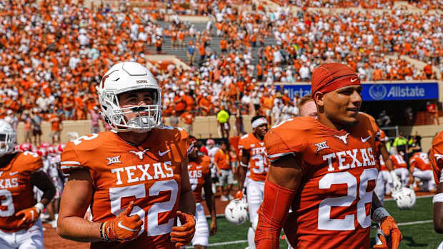 texas arkansas football