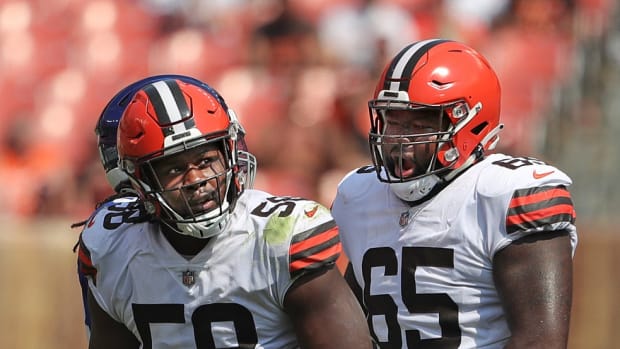 The Browns hope defensive tackle Malik McDowell (58) can return to the form that made him a first-round draft pick. Mcdowell