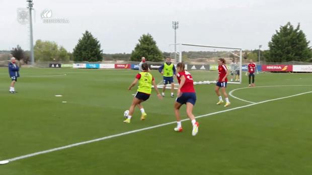 Aitana Bonmatí impresses in Spain women’s training