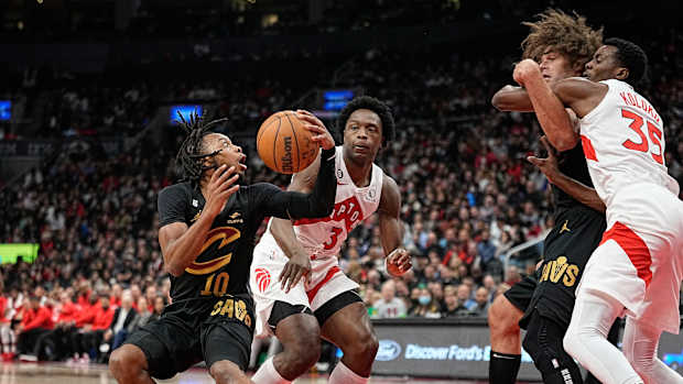 Garland-Toronto-Raptors-1