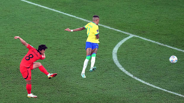 Paik gol para Corea del Sur