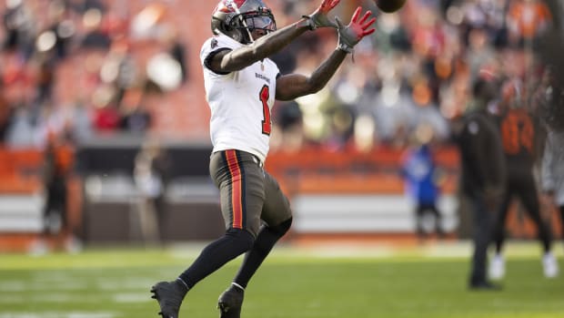 Nov 27, 2022; Cleveland, Ohio, USA; Tampa Bay Buccaneers wide receiver Jaelon Darden (1) catches the ball during warmups before the game against the Cleveland Browns at FirstEnergy Stadium. Mandatory Credit: Scott Galvin-USA TODAY Sports