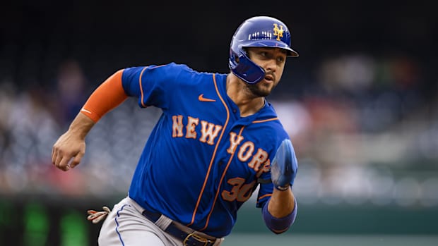 Blue Jays are pursuing Michael Conforto.