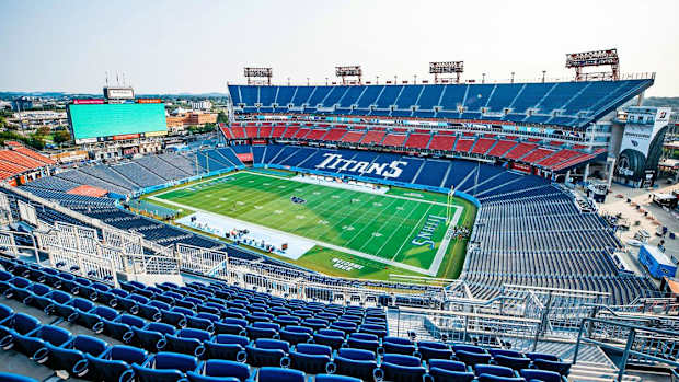nissan stadium