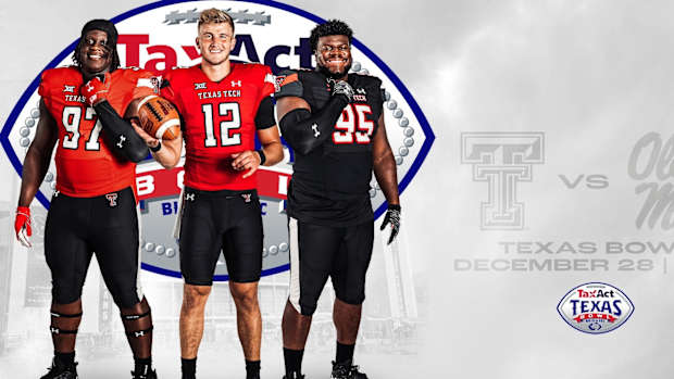 TexasBowlAnnouncement_OleMiss