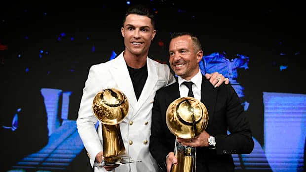 ¿Duelo de egos? Revelan la razón por la que CR7 despidió a su agente
