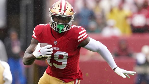 Jan 14, 2023; Santa Clara, California, USA; San Francisco 49ers wide receiver Deebo Samuel (19) runs after a catch in the first quarter during a wild card game against the Seattle Seahawks at Levi’s Stadium. Mandatory Credit: Cary Edmondson-USA TODAY Sports