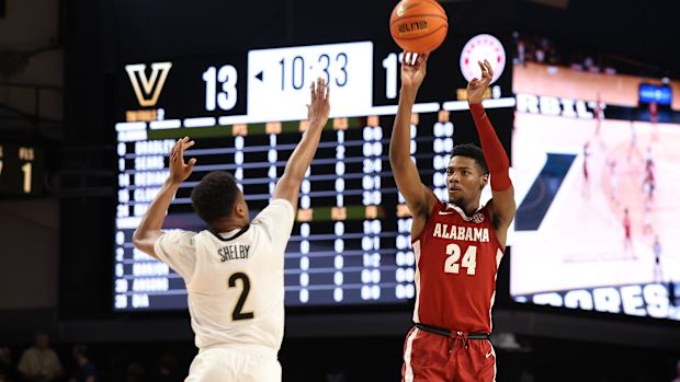 Brandon Miller shoots at Vanderbilt