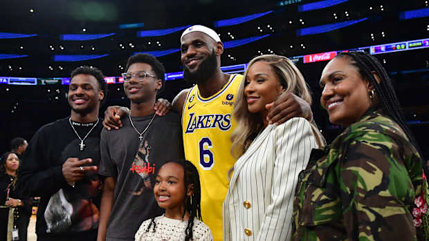 lebron james bronny james bryce james savannah james gloria james zhuri james 2-7-23