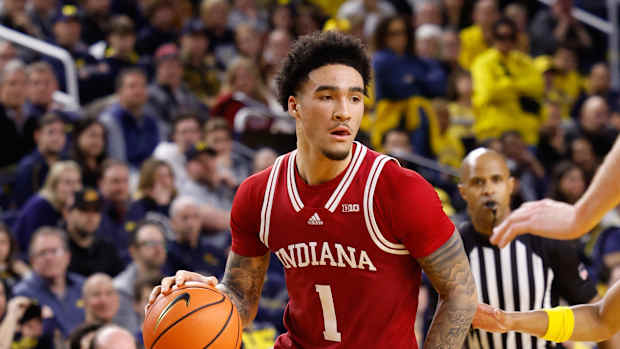 Jalen Hood-Schifino, Indiana Hoosiers