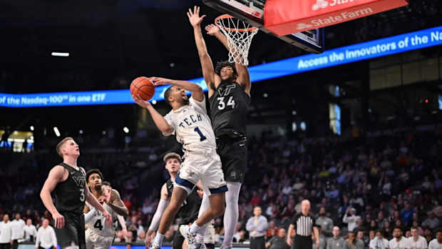 Kyle Sturdivant vs Virginia Tech
