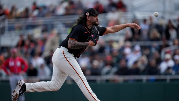 SF Giants starting pitcher Sean Manaea (52) throws a pitch in the first inning against the Reds. (2023)