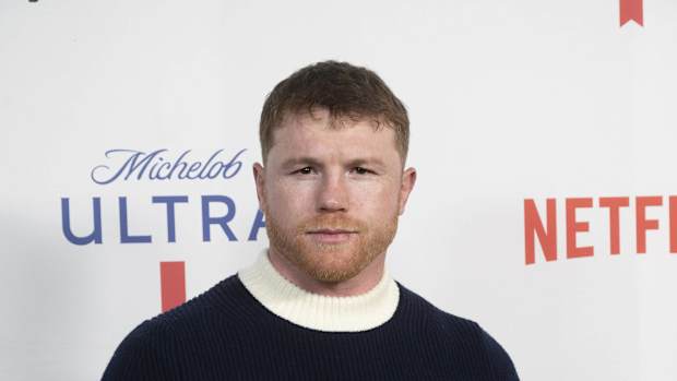 Canelo Álvarez en la fiesta del Super Bowl