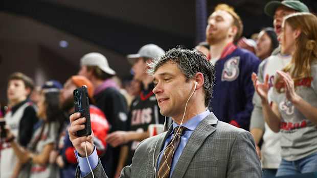 Dan Dickau
