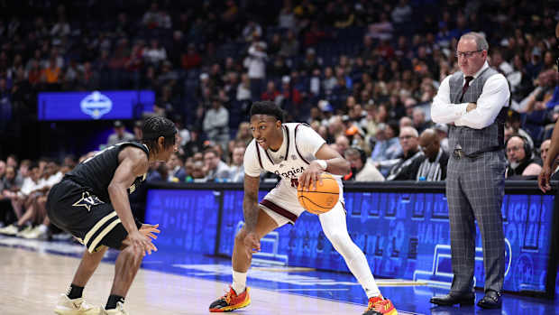 aggies basketball 1