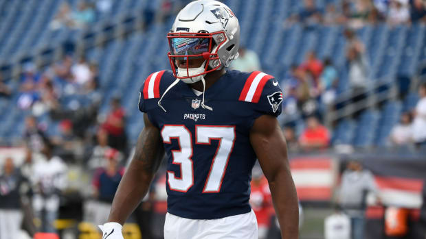 Aug 11, 2022; Foxborough, Massachusetts, USA; New England Patriots running back Damien Harris (37) warms up before a preseason game against the New York Giants at Gillette Stadium. Mandatory Credit: Eric Canha-USA TODAY Sports