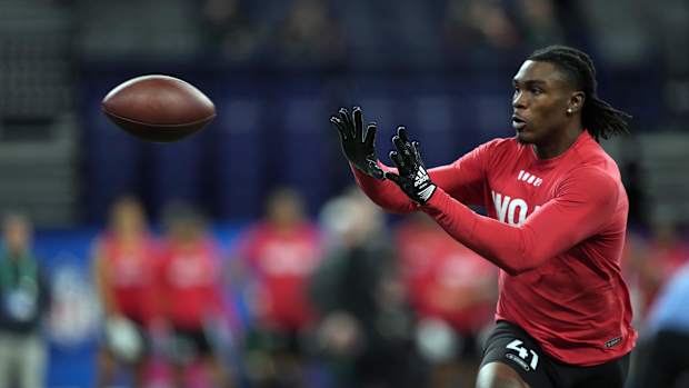 Mar 4, 2023; Indianapolis, IN, USA; SMU wide receiver Rashee Rice (WO41) participates in drills at Lucas Oil Stadium. Mandatory Credit: Kirby Lee-USA TODAY Sports