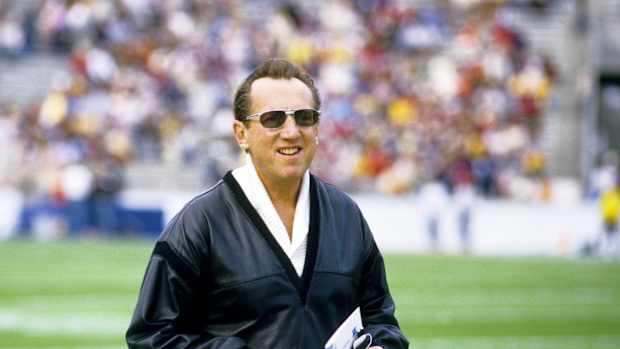 AL DAVIS