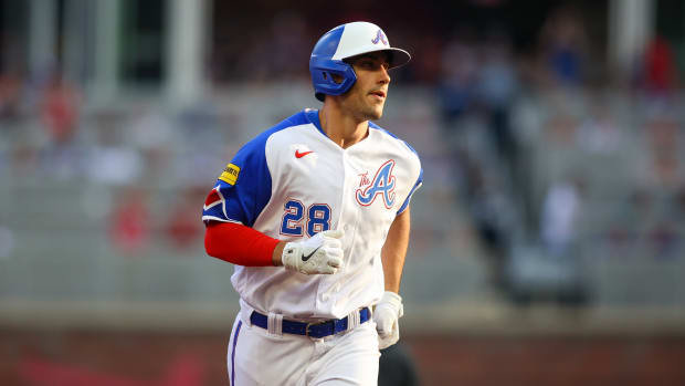 May 20, 2023; Atlanta, Georgia, USA; Atlanta Braves first baseman Matt Olson (28) runs after a home run against the Seattle Mariners in the first inning at Truist Park. Mandatory Credit: Brett Davis-USA TODAY Sports