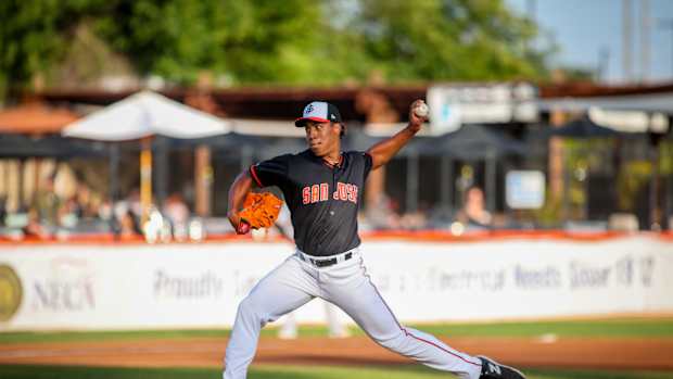SF Giants 2022 first-round pick Reggie Crawford throws a pitch for the San Jose Giants against the Fresno Grizzlies on June 1, 2023.