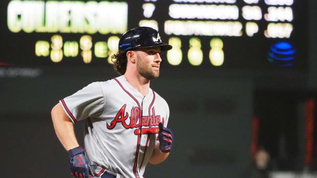 Atlanta Braves shortstop Charlie Culberson runs the bases after hitting a two-run home run against the SF Giants. (2018)