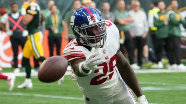 Oct 9, 2022; London, United Kingdom; New York Giants safety Xavier McKinney (29) attempts to catch the ball against the Green Bay Packers in the second half during an NFL International Series game at Tottenham Hotspur Stadium.