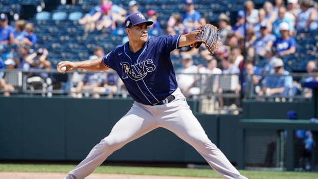 Jul 16, 2023; Kansas City, Missouri, USA; Tampa Bay Rays relief pitcher Yonny Chirinos (72) delivers a pitch against the Kansas City Royals during the game at Kauffman Stadium. Mandatory Credit: Denny Medley-USA TODAY Sports