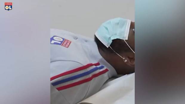 Behind the scenes of Lacazette's comeback at Lyon