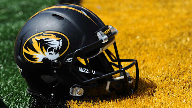 Missouri Helmet