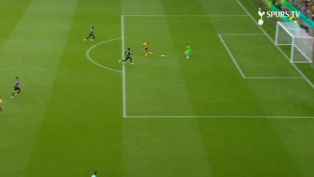Hugo Lloris' superb saves from 2021-22