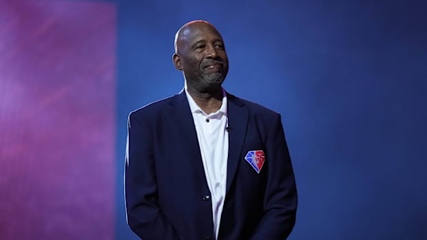 James Worthy
