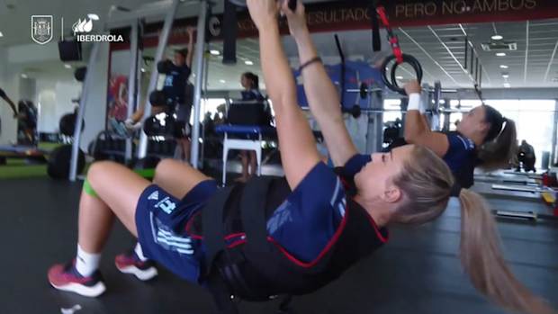 Spain Women work in the gym