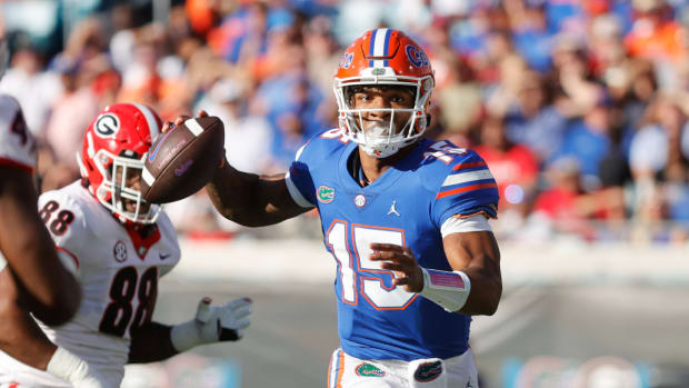 Oct 30, 2021; Jacksonville, Florida, USA; Florida Gators quarterback Anthony Richardson (15) throws the ball against the Georgia Bulldogs during the first half at TIAA Bank Field. Mandatory Credit: Kim Klement-USA TODAY Sports