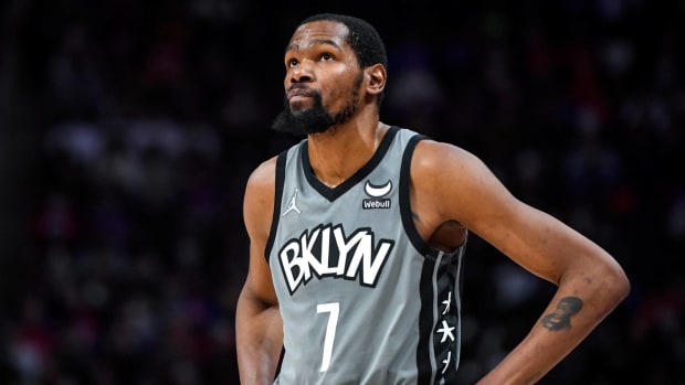 kevin-durant-12182021-getty-ftr_edvj8hyk7eiz1w09qqo8mmh6a