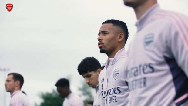 Gabriel Jesus focus: Brazilian shows of skills in training