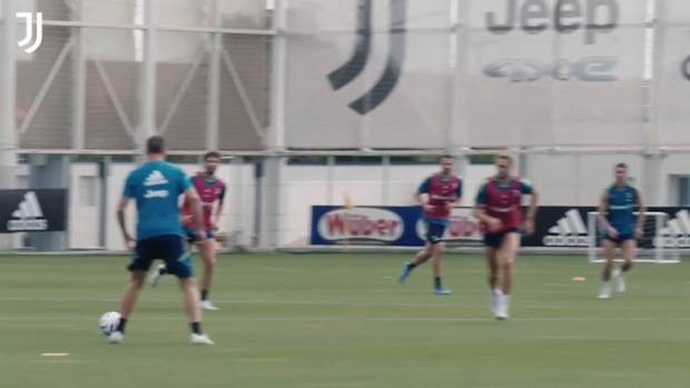  Di Maria's show at the training session