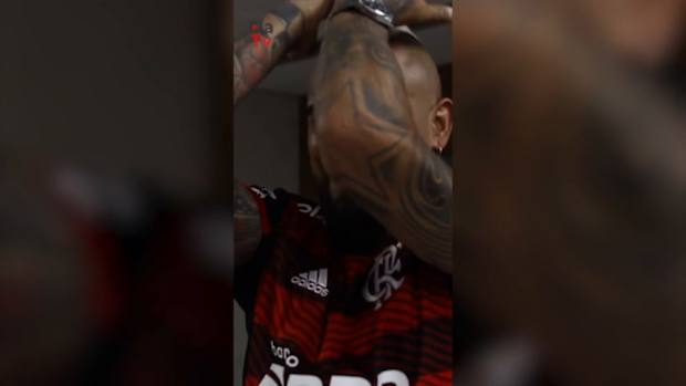 Behind the scenes: Vidal attends Flamengo’s win at Maracanã