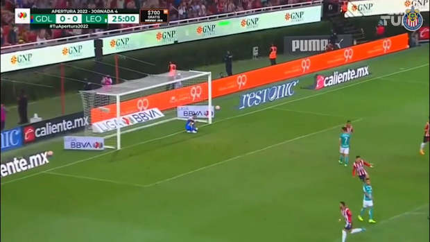 Alexis Vega's unbelievable disallowed goal
