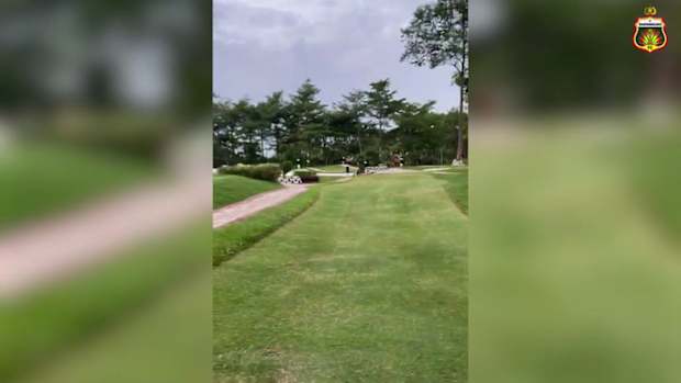 Bhayangkara FC squad enjoy playing golf