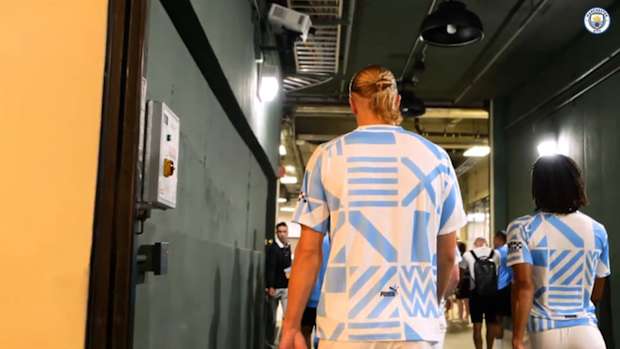 Tunnel cam: Haaland scores first City goal in win vs Bayern