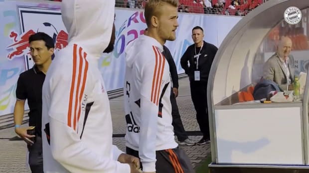Behind the scenes: Bayern's Super Cup win vs Leipzig