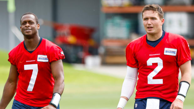 Seahawks quarterback Geno Smith (7) and quarterback Drew Lock (2) are competing for the starting job.