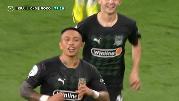 Cristian Ramirez thundebolt against Lokomotiv Moscow