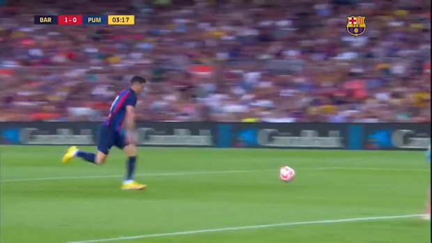 Lewandowski's first goal with FC Barcelona