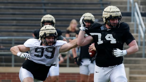 Jack Sullivan fall camp 2022