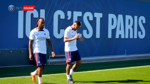 Messi and Mbappé last training session before Montpellier