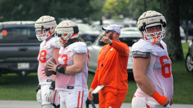 Clemson Offensive Line, Thomas Austin